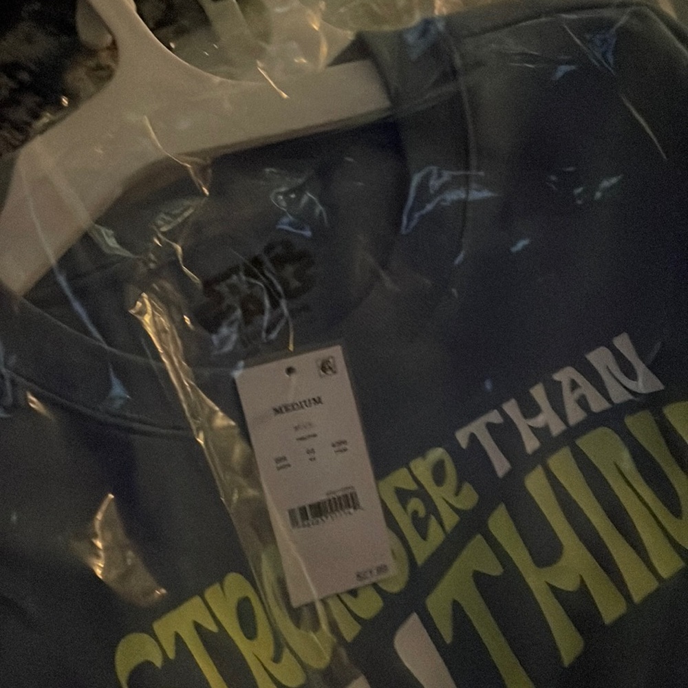 disney's grogu stronger than you sweatshirt medium NWT - Picture 4 of 5